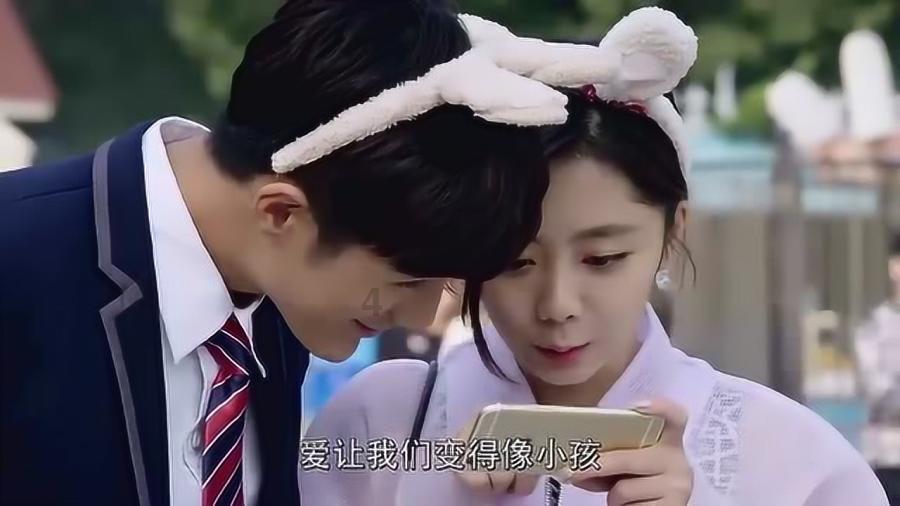 汽车自燃 “荧光绿”变身“火焰蓝”秒救援